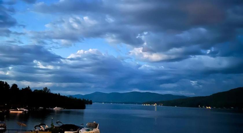 Georgian Lakeside Resort Lake George Ngoại thất bức ảnh